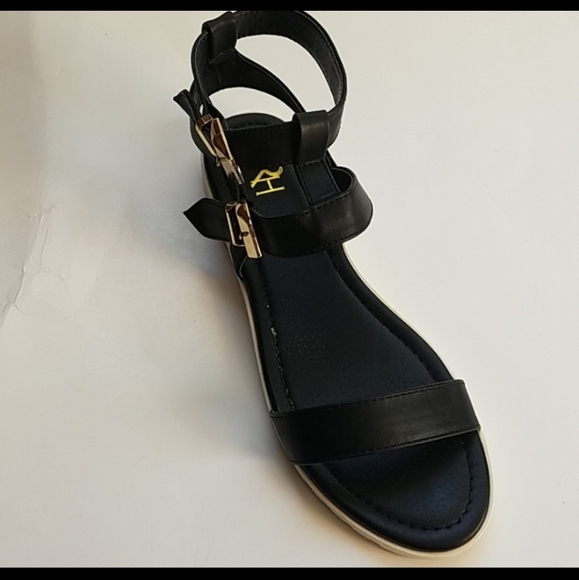Shoes - Fahrenheit wraparound sandals